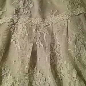 Limited too lined lace skirt.size 14 p